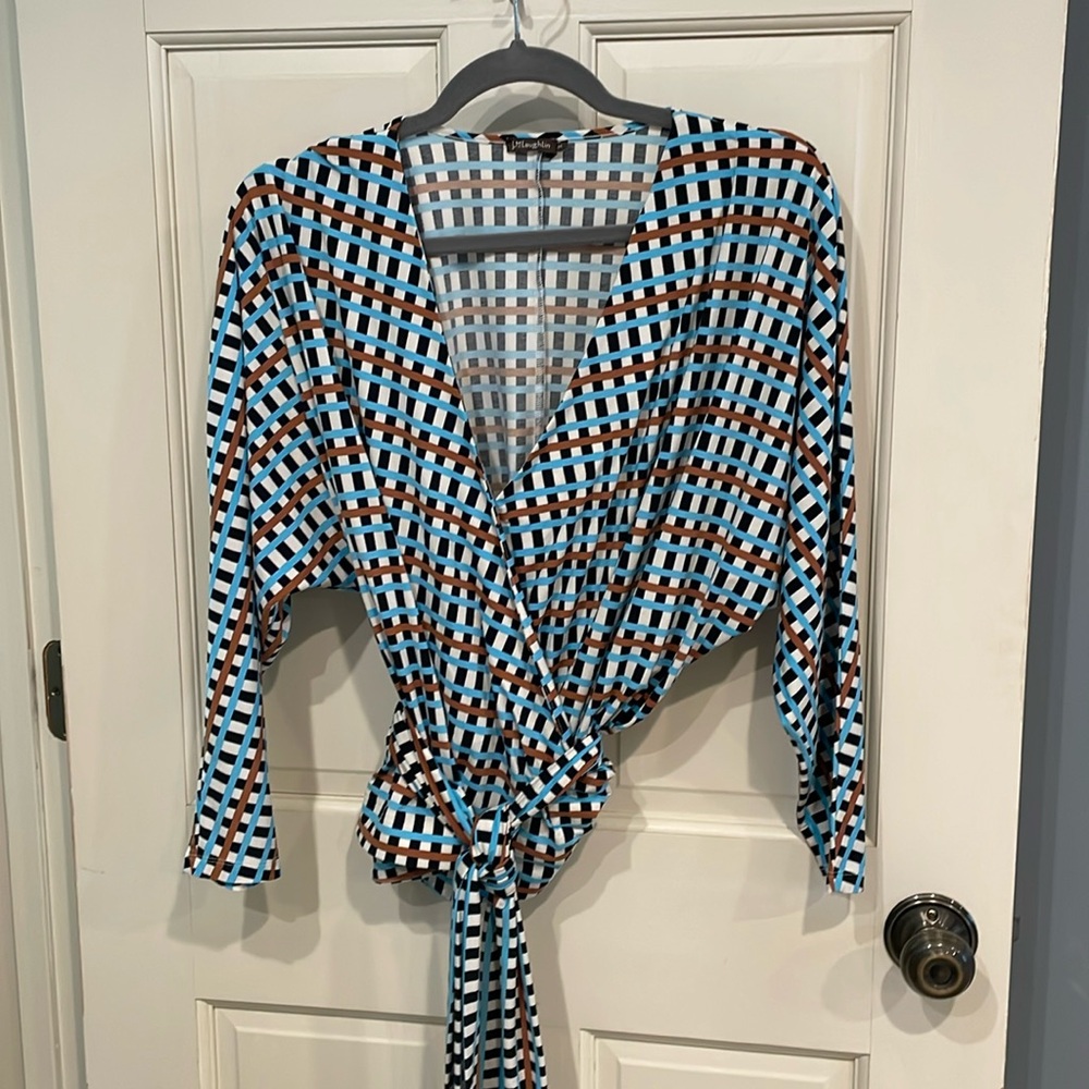Ladies J McLaughlin wrap style top